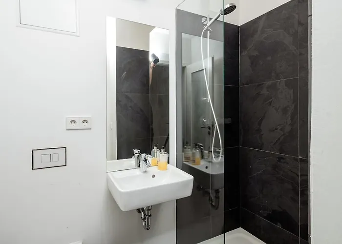 & Bright - Attic In Haeselburg *